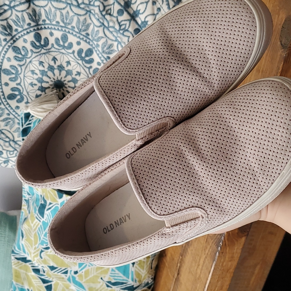 Old Navy Blush Slip On Sneaker sz 8 - Picture 4 of 7